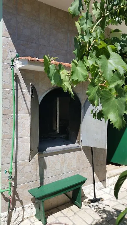 Viktorija Apartments Seget Vranjica